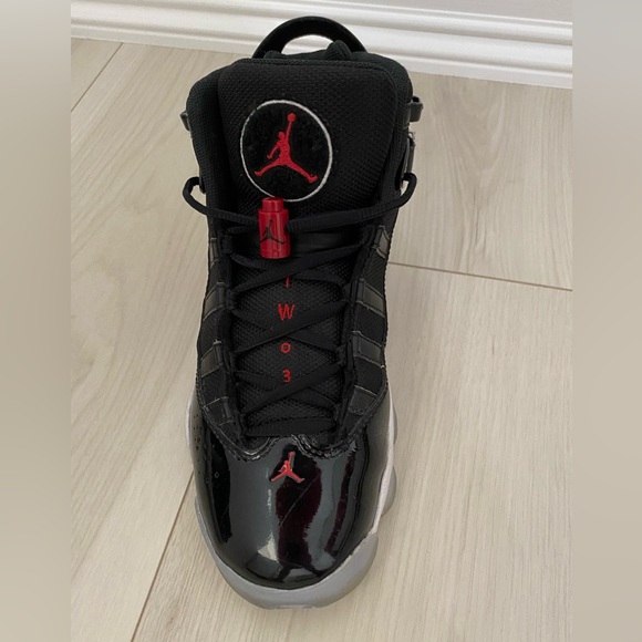 Jordan 6 Rings GS
BLACK/RED - Picture 4 of 4